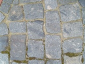 cobbles-grey-on-ground-texture w725 h544