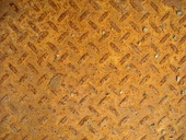 tread-metal-rusty w725 h544