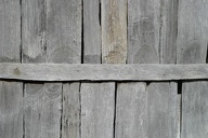 wooden-slat-wall w725 h483