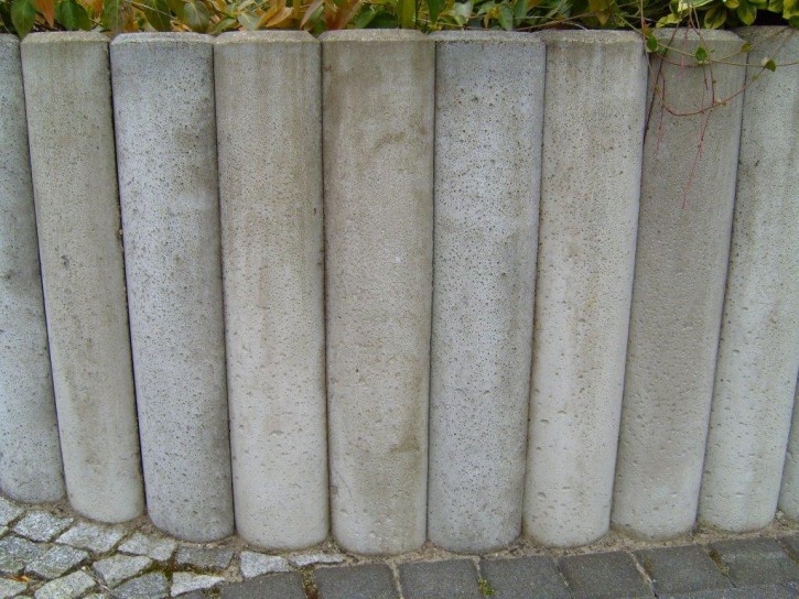 concrete-pillar_w725_h544.jpg